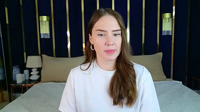 Arielle Vade online show from April 2026 05:23:01 AM