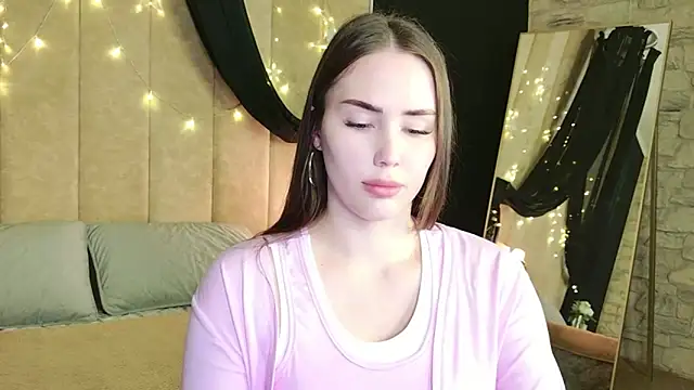 Arielle Vade online show from June 2026 05:23:01 AM