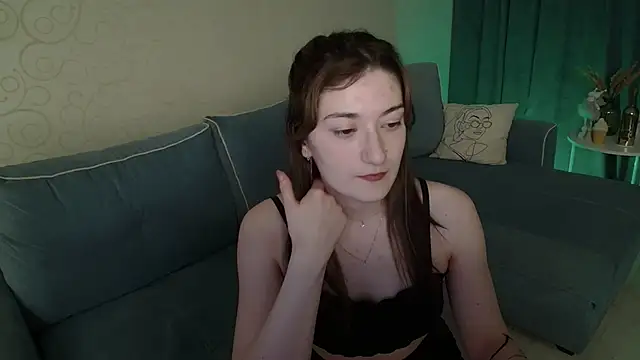 RosieGloom online show from March 2026 05:18:02 PM