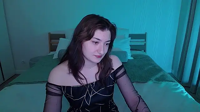 RosieGloom online show from April 2026 05:15:01 AM