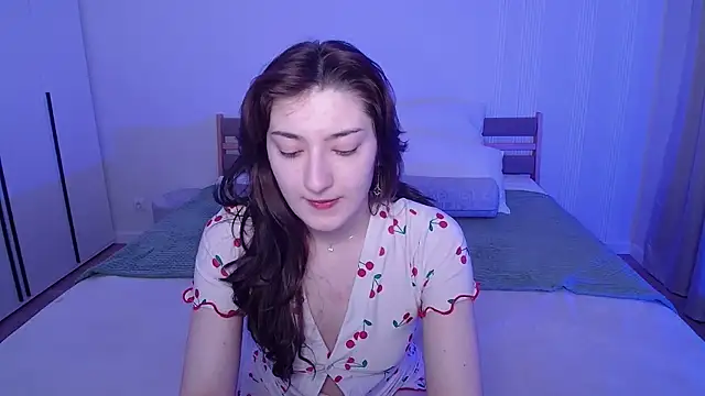 RosieGloom online show from April 2026 12:49:02 AM