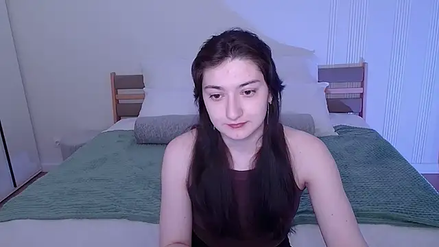 RosieGloom online show from March 2026 06:28:02 PM