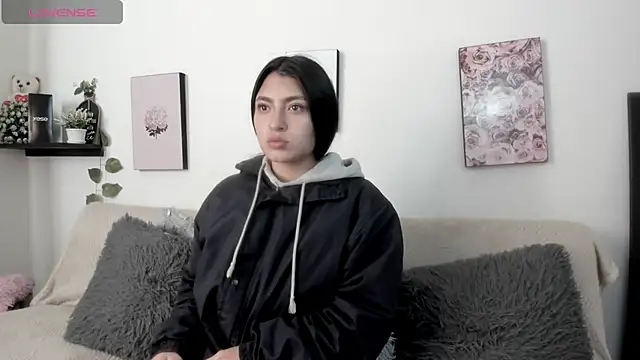 Snapshot of Alexaalove_1 chatting on February 2026 01:33:01 PM Alexaalove 1 online show from February 2026 01:33:01 PM