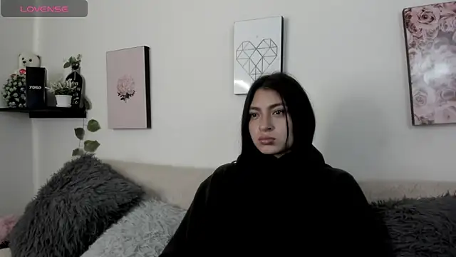 Snapshot of Alexaalove_1 chatting on February 2026 12:05:02 PM Alexaalove 1 online show from February 2026 12:05:02 PM