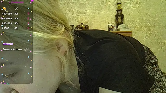 CurvyWild Lady30 online show from February 2026 09:38:02 PM