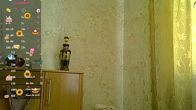 CurvyWild Lady30 online show from June 2026 01:50:01 PM