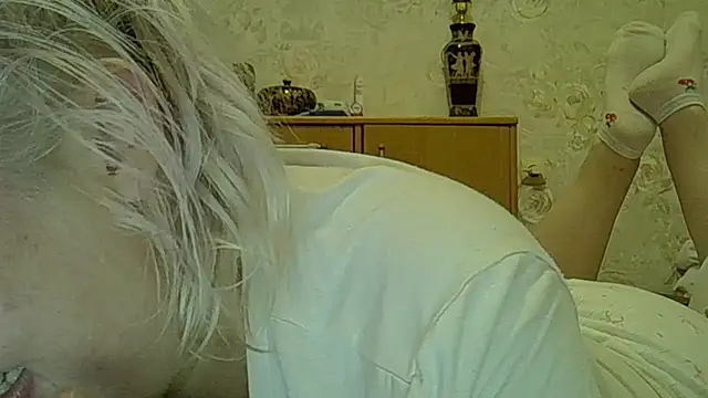 CurvyWild Lady30 online show from June 2026 07:19:01 PM