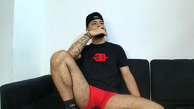 Xanderstone00 online show from February 2026 07:39:01 AM