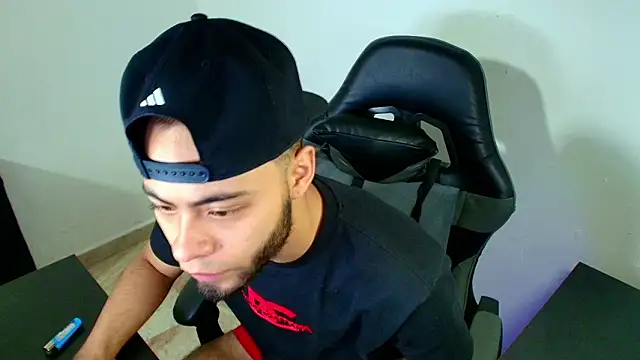 Xanderstone00 online show from March 2026 08:38:01 PM