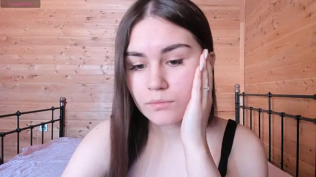 Snapshot of shanti_fo chatting on February 2026 08:04:01 AM shanti fo online show from February 2026 08:04:01 AM