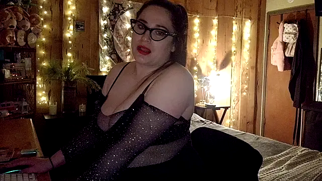 Snapshot of VelvetBrunetteXo chatting on February 2026 10:16:01 AM VelvetBrunetteXo online show from February 2026 10:16:01 AM