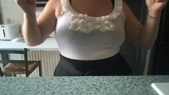 FlirtyFrayaXX online show from July 2026 10:45:01 AM