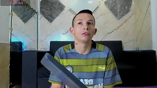 Isaak 26 online show from April 2026 11:05:02 AM