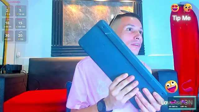 Isaak 26 online show from March 2026 12:06:02 PM