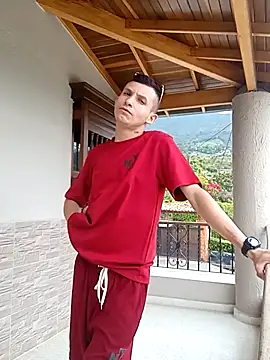 Isaak 26 online show from March 2026 05:46:02 PM