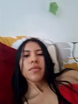 Alannys19 online show from May 2026 09:56:01 PM