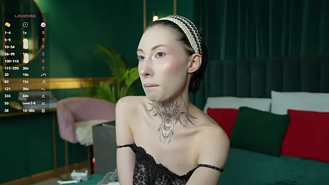 roxy morrison x online show from May 2026 04:10:02 AM