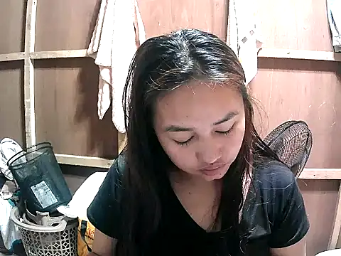 Cloudette 17 online show from March 2026 10:33:02 AM