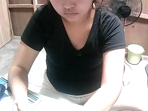 Cloudette 17 online show from February 2026 08:28:01 AM