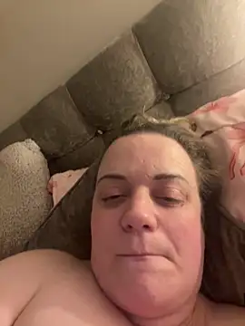 Piper Milf 36 online show from February 2026 10:43:02 PM