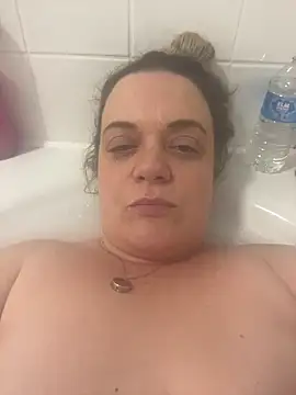 Piper Milf 36 online show from February 2026 07:54:01 PM