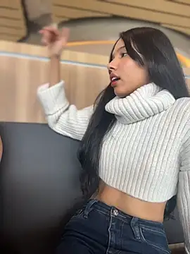 jadelaurent online show from March 2026 07:34:02 PM