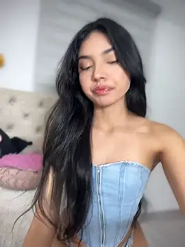 jadelaurent online show from July 2026 12:48:02 AM