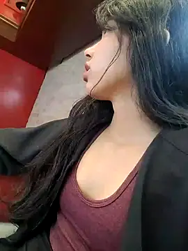 jadelaurent online show from February 2026 05:57:02 PM