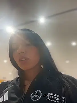 jadelaurent online show from March 2026 09:27:01 PM