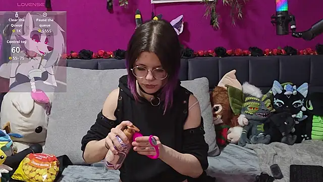 ViGothFox online show from March 2026 08:25:02 PM