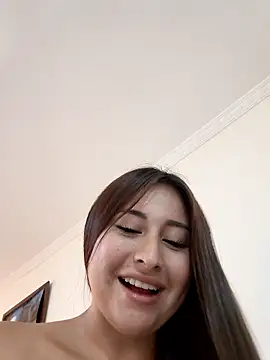 JuliettaArlet online show from April 2026 01:52:02 PM