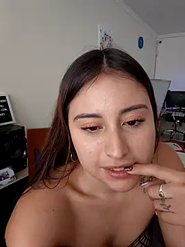 Snapshot of JuliettaArlet chatting on June 2026 02:28:01 PM JuliettaArlet online show from June 2026 02:28:01 PM