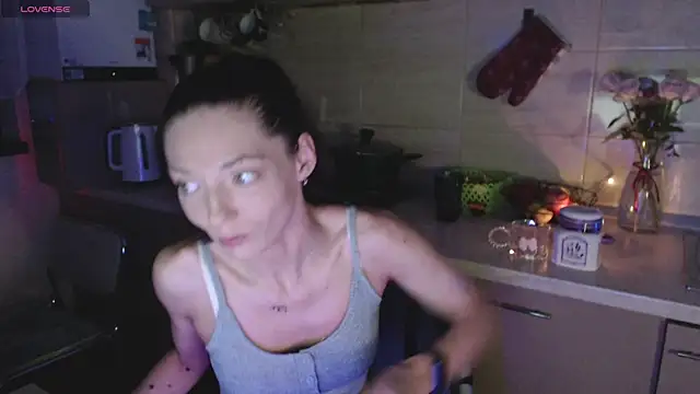 AyanaGrumpix online show from April 2026 12:25:02 AM