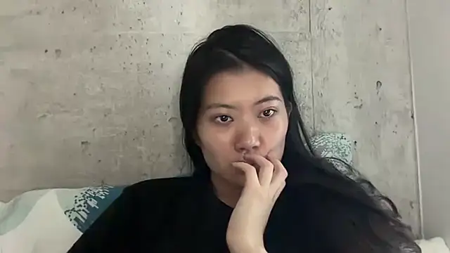 Snapshot of Joycelovely chatting on May 2026 05:51:01 PM Joycelovely online show from May 2026 05:51:01 PM