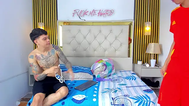 Adventurous Boys online show from April 2026 06:15:02 PM