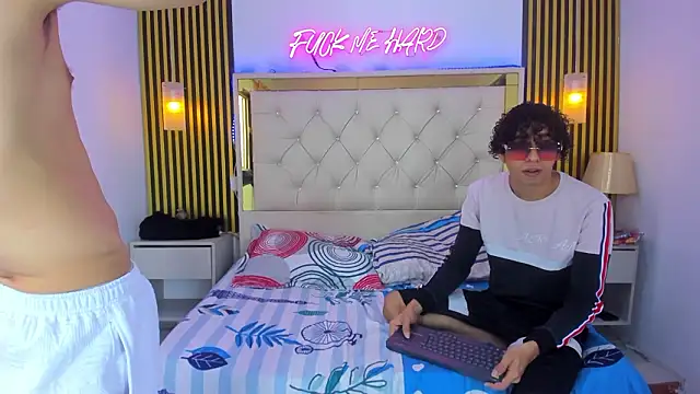 Adventurous Boys online show from March 2026 06:04:01 PM