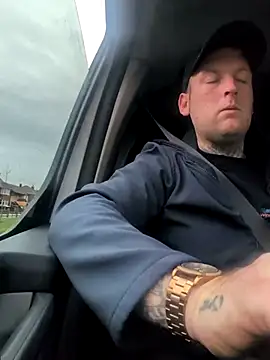 dave32000 online show from February 2026 09:55:01 AM