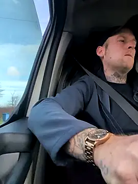 dave32000 online show from February 2026 09:54:01 AM