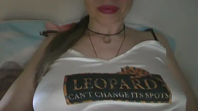 Stefanie Margo online show from May 2026 10:04:02 PM