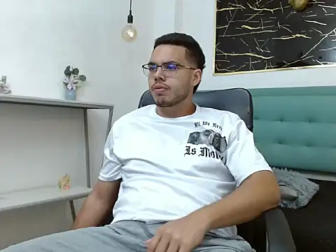 Trevor Ash online show from February 2026 03:28:01 AM