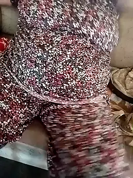 Snapshot of Simran_008 chatting on March 2026 05:12:01 AM Simran 008 online show from March 2026 05:12:01 AM