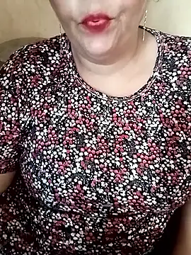 Snapshot of Simran_008 chatting on March 2026 02:04:02 AM Simran 008 online show from March 2026 02:04:02 AM