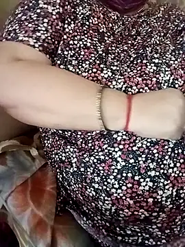 Snapshot of Simran_008 chatting on March 2026 06:27:01 AM Simran 008 online show from March 2026 06:27:01 AM