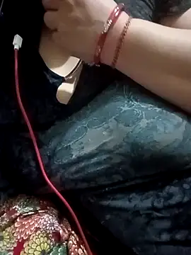 Simran 008 online show from April 2026 04:37:02 PM