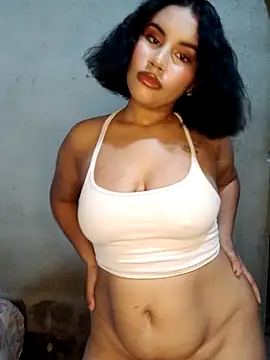 amandaa 21 online show from April 2026 03:42:02 AM