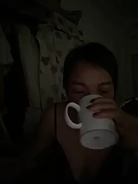 Strawberry-wet online show from March 2026 12:12:02 AM