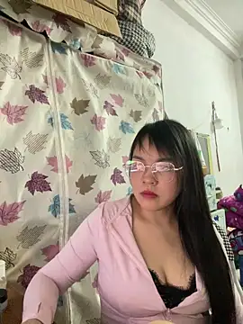 Strawberry-wet online show from March 2026 12:44:02 PM