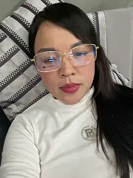 Strawberry-wet online show from February 2026 04:28:02 PM