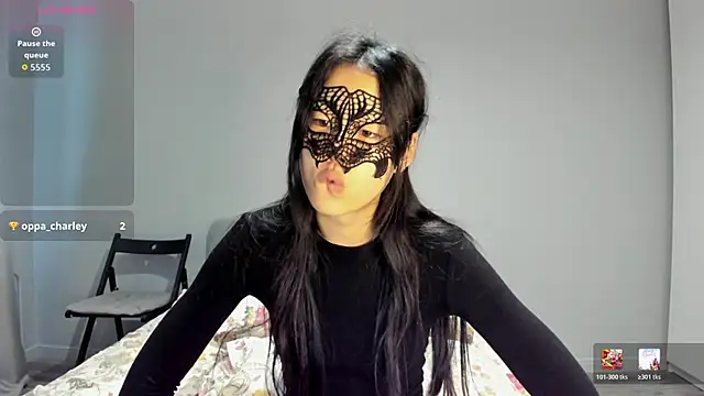 HelenBlazeTrt online show from June 2026 02:12:02 AM