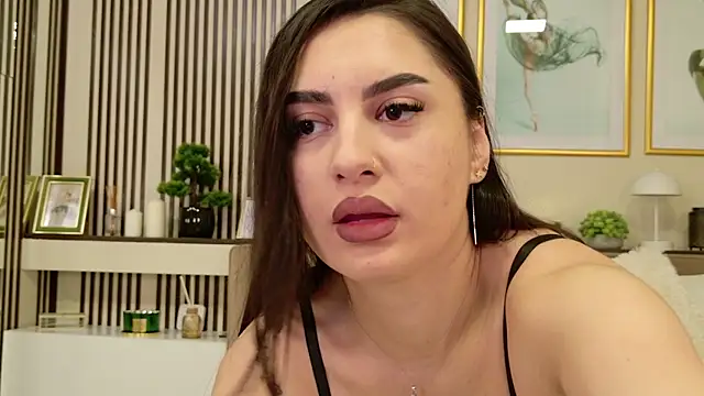 NicolePalm online show from June 2026 06:47:02 AM